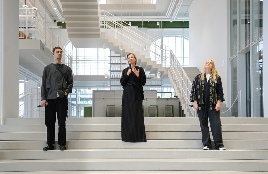 Выставка "Нетемные века. Новеллы о Средневековье и академизмах" открылась в Москве 1 фото