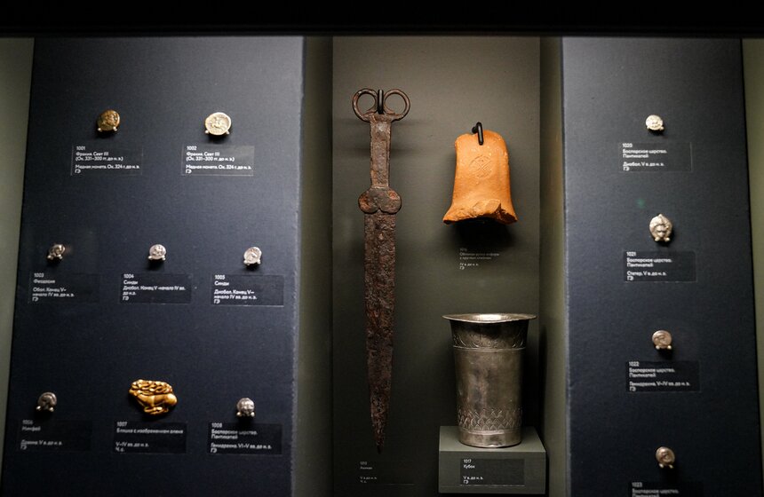 Выставка "Боги, цари и варвары. Монеты Боспорского царства" открылась в Музее нумизматики 17 фото