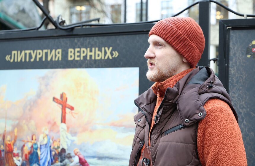 Выставка "Литургия верных" Владимира Киреева открылась в Москве 8 фото