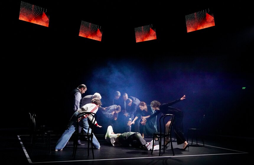 Премьера спектакля "Последние" состоялась в театре "Шалом" 13 фото