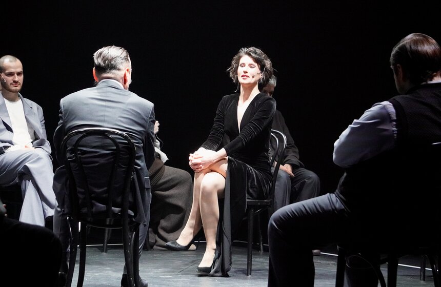 Премьера спектакля "Последние" состоялась в театре "Шалом" 17 фото