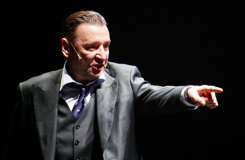 Премьера спектакля "Последние" состоялась в театре "Шалом" 19 фото