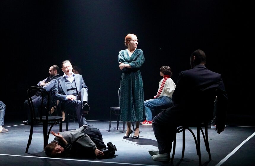 Премьера спектакля "Последние" состоялась в театре "Шалом" 9 фото