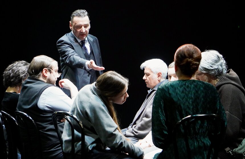 Премьера спектакля "Последние" состоялась в театре "Шалом" 10 фото