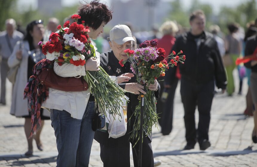В День Победы на Поклонной горе прошел конный парад 22 фото