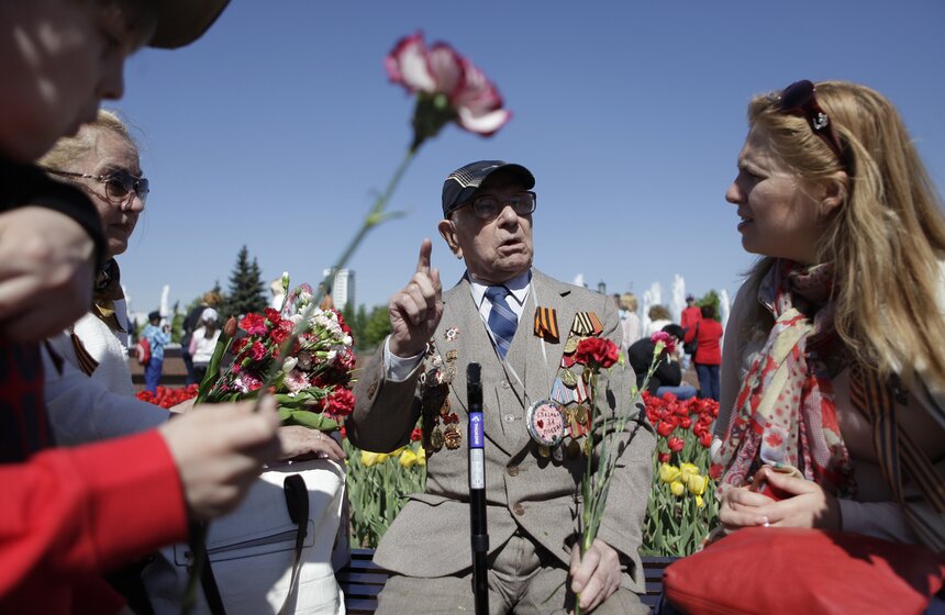 В День Победы на Поклонной горе прошел конный парад 1 фото