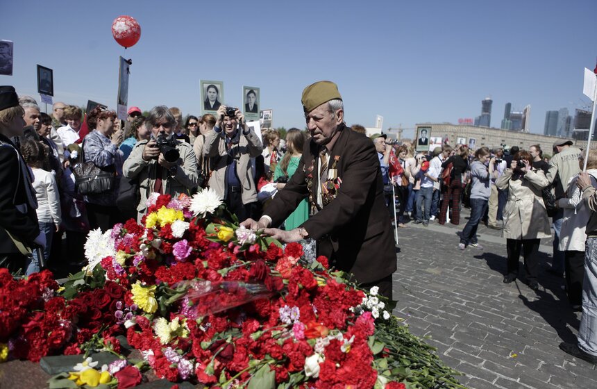 В Москве прошла акция "Бессмертный полк" 6 фото