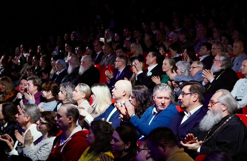 Международный благотворительный кинофестиваль "Лучезарный Ангел" прошел в Москве 13 фото