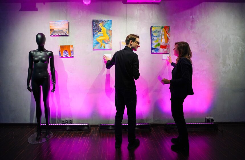 Выставка "Сон в музее" открылась в Москве 7 фото