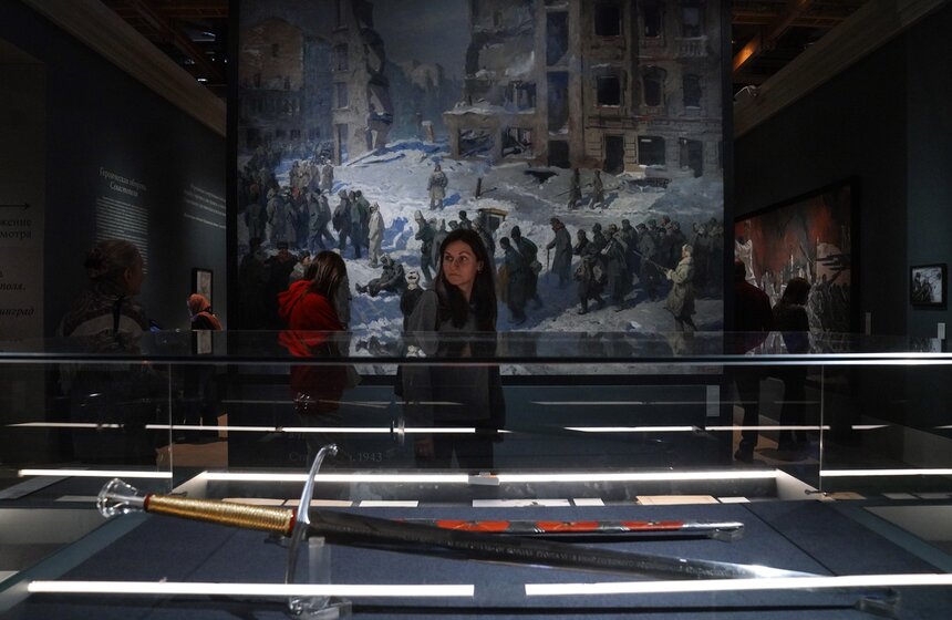 Выставка "Великая Победа. Россия – Моя история" открылась в "Манеже" 23 фото