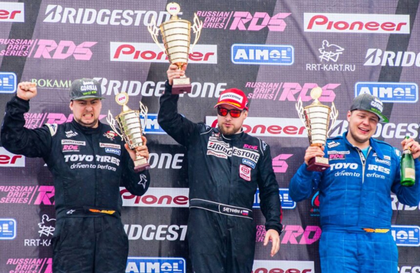 В столице прошло открытие автосезона Russian Drift Series 2014 23 фото