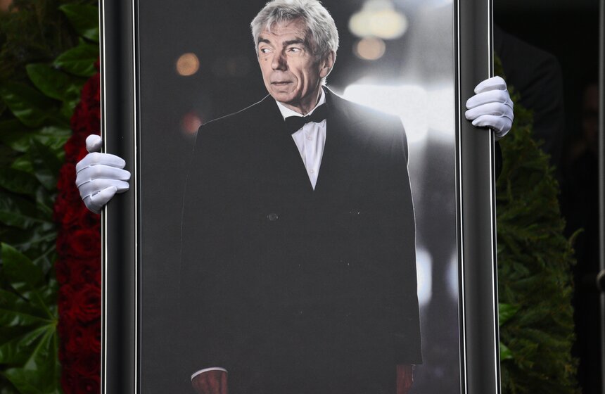 В Москве прошла церемония прощания с телеведущим Юрием Николаевым 31 фото