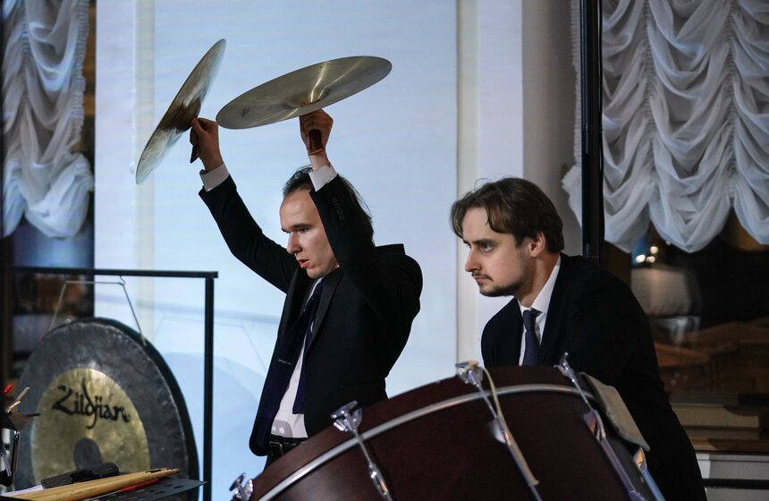 В Доме Пашкова прошел концерт при свечах в рамках "Ночи искусств" 24 фото