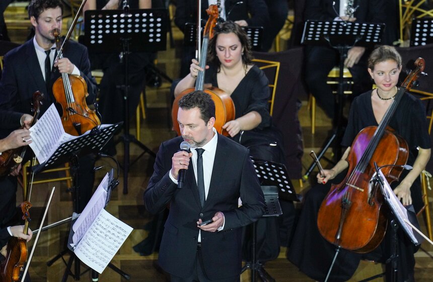 В Доме Пашкова прошел концерт при свечах в рамках "Ночи искусств" 5 фото