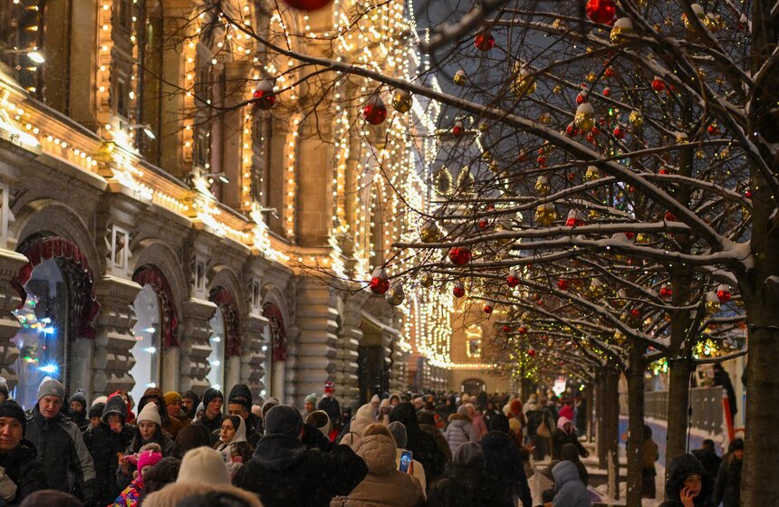 Москва подготовила насыщенную программу для встречи Нового года на городских площадках 18 фото