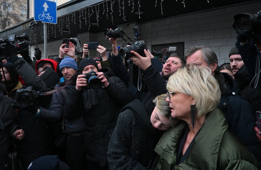 Дочь Веры Алентовой актриса Юлия Меньшова