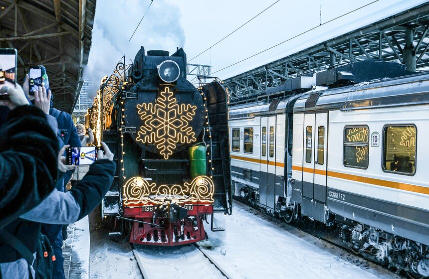 Поезд Деда Мороза завершил свою двухдневную остановку в Москве 2 фото
