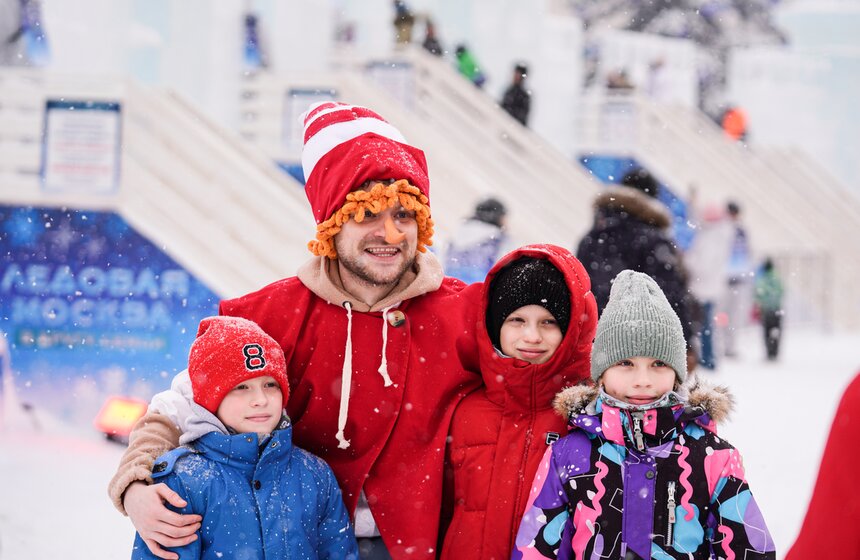 Фестиваль "Ледовая Москва. В кругу семьи" стартовал в Москве 6 фото