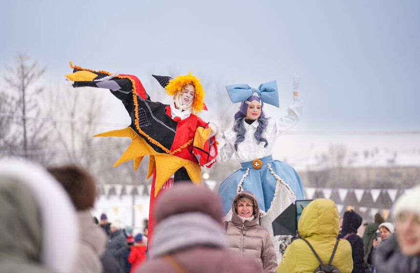 Фестиваль "Ледовая Москва. В кругу семьи" стартовал в Москве 21 фото