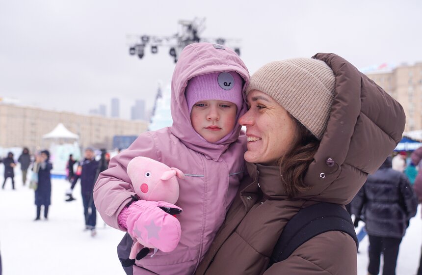 Фестиваль "Ледовая Москва. В кругу семьи" стартовал в Москве 18 фото