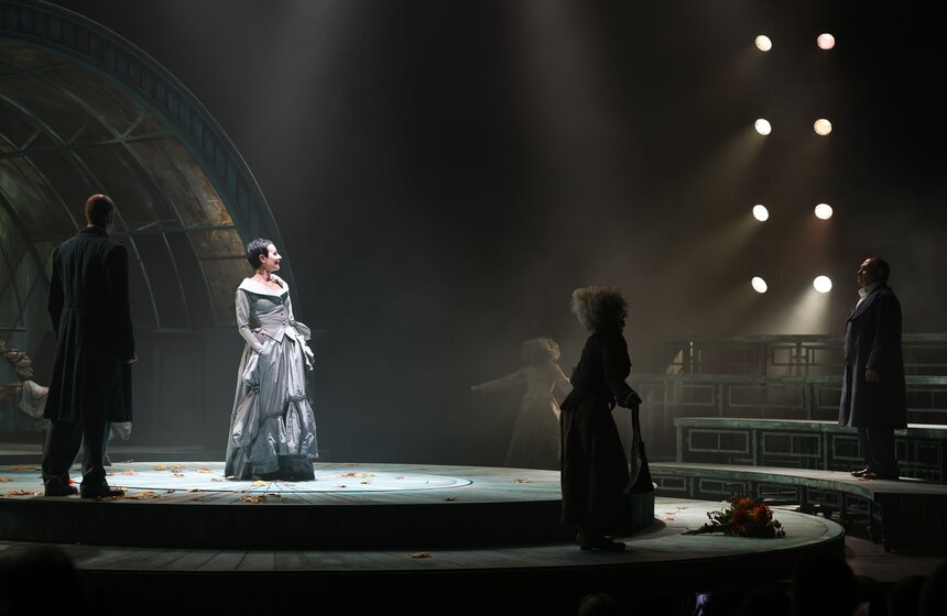 Предпремьерный показ спектакля "Опус 48. Островский" состоялся в Театре на Таганке 8 фото