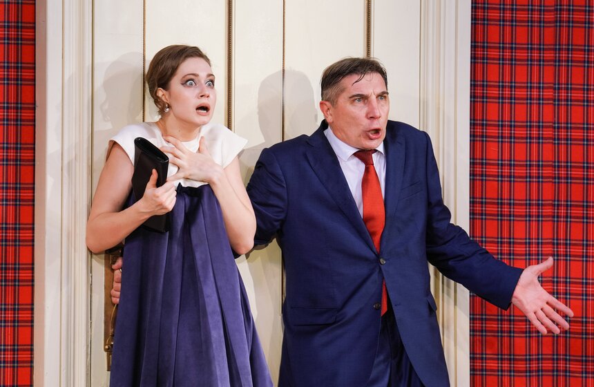 Предпремьерный показ спектакля "ТОТ самый № 13" состоялся в театре "Современник" 14 фото