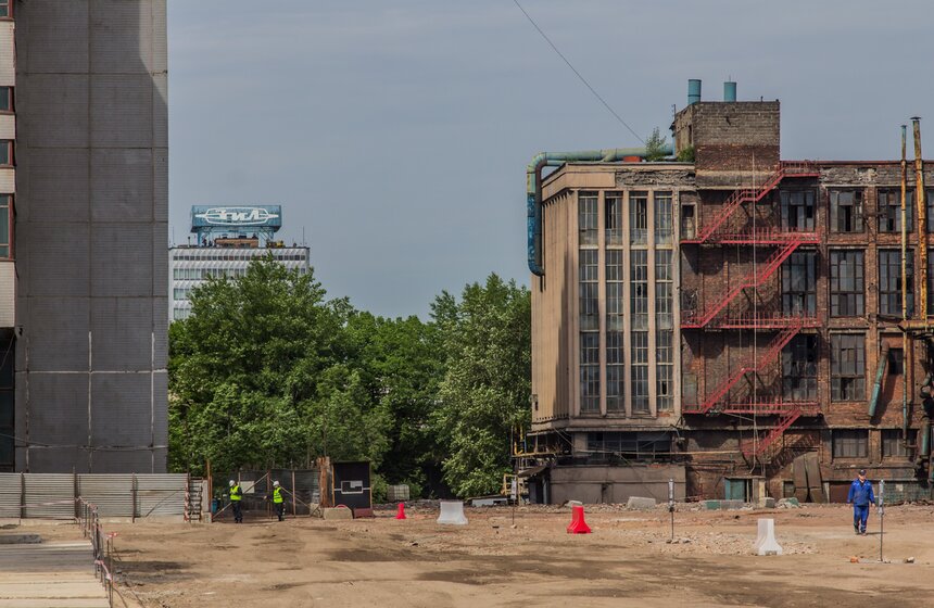 Сергей Собянин посетил территорию бывшего завода ЗИЛ 10 фото