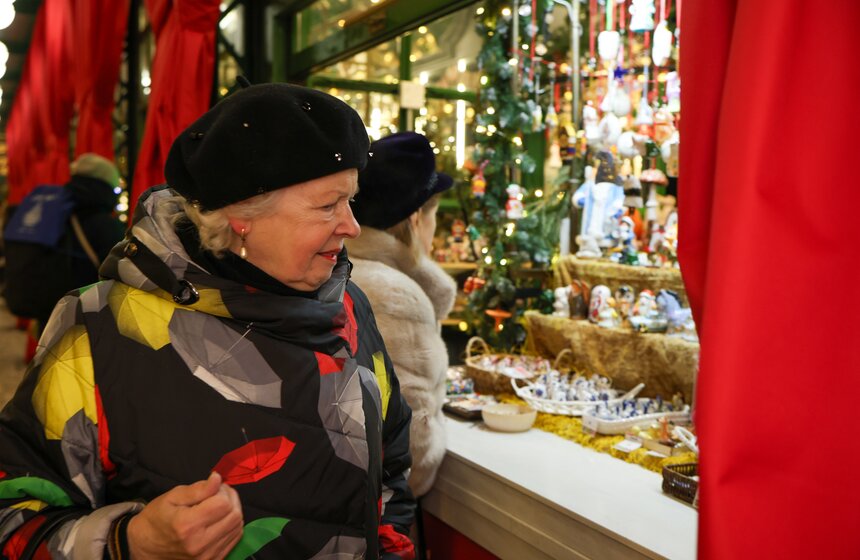 На площадке "Московских сезонов" завершилась новогодняя театральная программа 25 фото