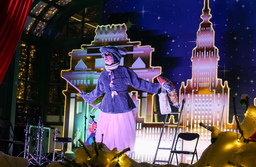 На площадке "Московских сезонов" завершилась новогодняя театральная программа 30 фото