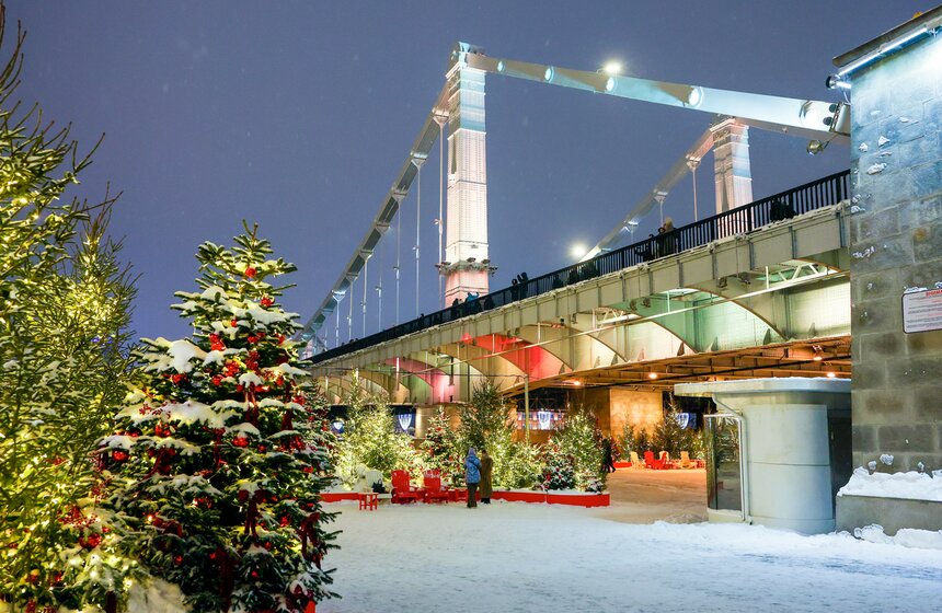 Активная программа последних праздничных выходных завершилась на Пушкинской набережной 32 фото