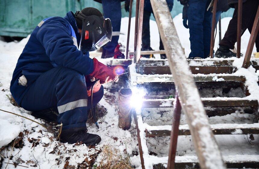 В Москве оборудовали купели к Крещению 25 фото