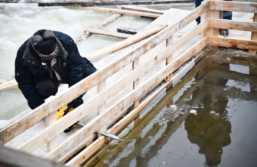 В Москве оборудовали купели к Крещению 22 фото