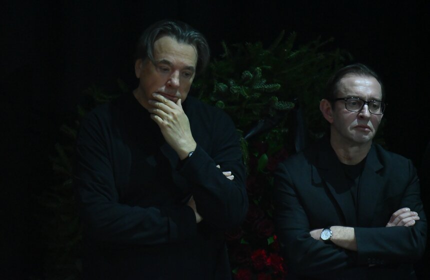 Прощание с актером Игорем Золотовицким состоялось в театре МХТ имени Чехова 9 фото