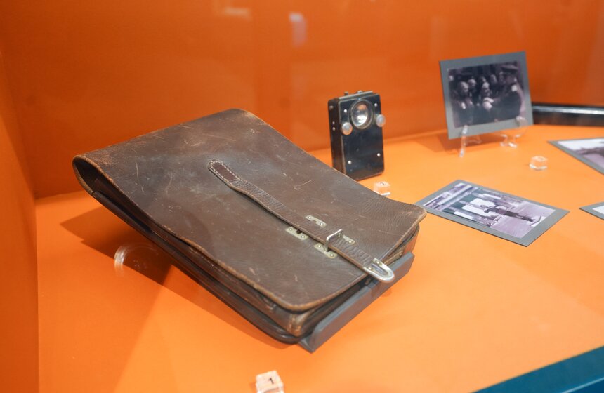 Выставка "Дорога жизни" о подвиге военных шоферов открылась в Музее Победы 25 фото