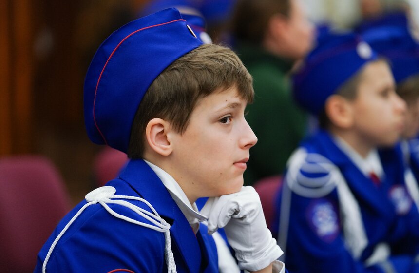 Выставка "Дорога жизни" о подвиге военных шоферов открылась в Музее Победы 16 фото