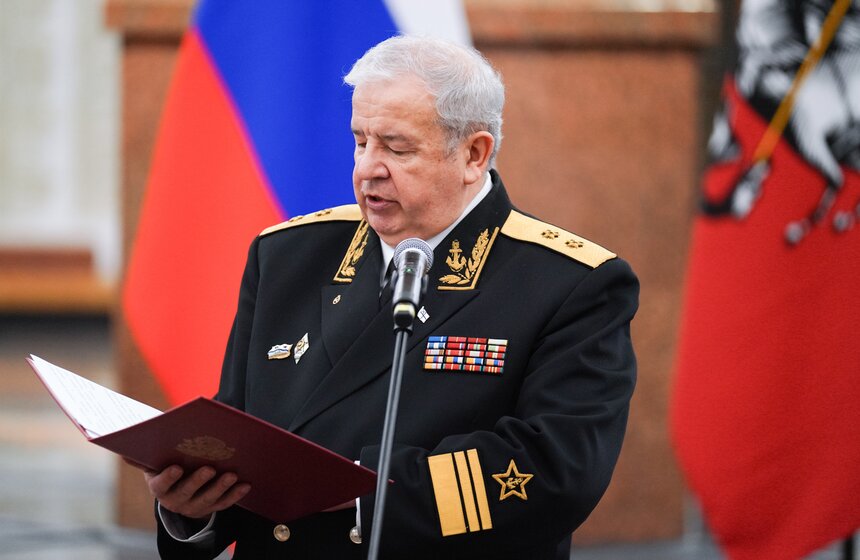 Выставка "Дорога жизни" о подвиге военных шоферов открылась в Музее Победы 13 фото