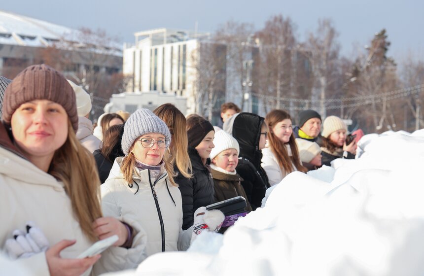 Фигуристка Анна Щербакова провела мастер-класс в "Лужниках" 6 фото
