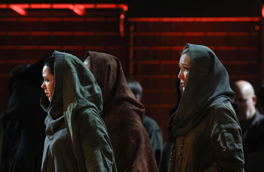 Премьера постановки "Царская невеста" состоялась в театре "Новая опера" 15 фото