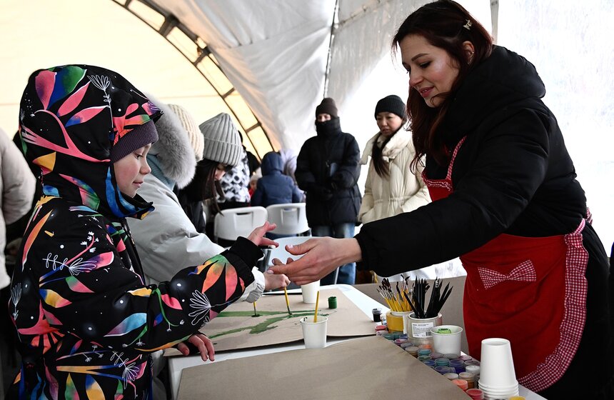 Праздник "Зимний день московского спорта" прошел в "Лужниках" 20 фото