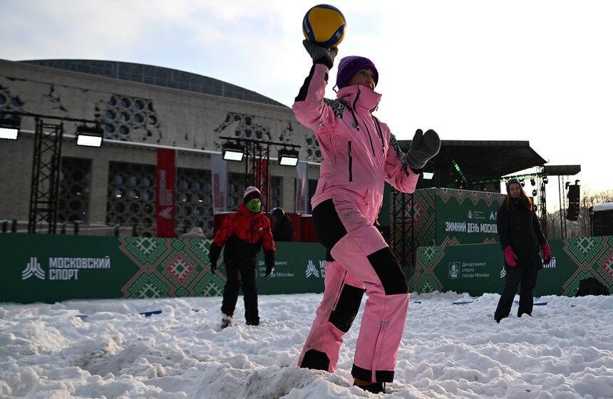 Праздник "Зимний день московского спорта" прошел в "Лужниках" 19 фото