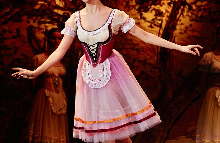 В парке Горького впервые представили балет "Жизель" 17 фото