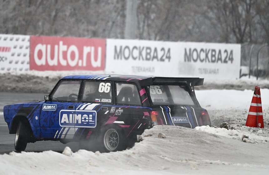 Второй этап "Зимнего Кубка РДС" по дрифту состоялся в Москве 16 фото