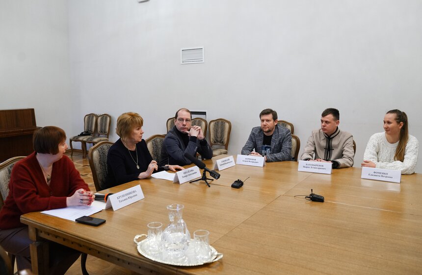 В Малом театре стартовала режиссерская лаборатория "Россия. Время героев" 7 фото