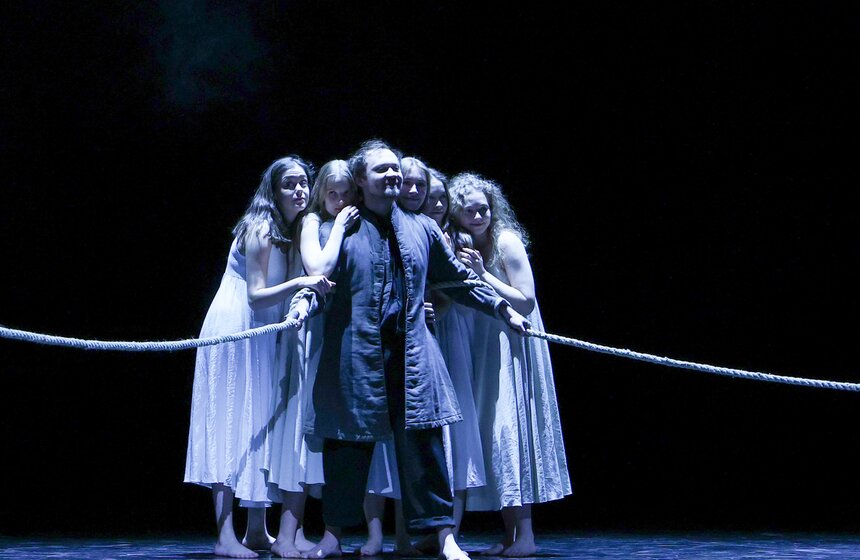 Премьера спектакля "Капитанская дочка" состоялась в Театре имени Пушкина в Москве 2 фото