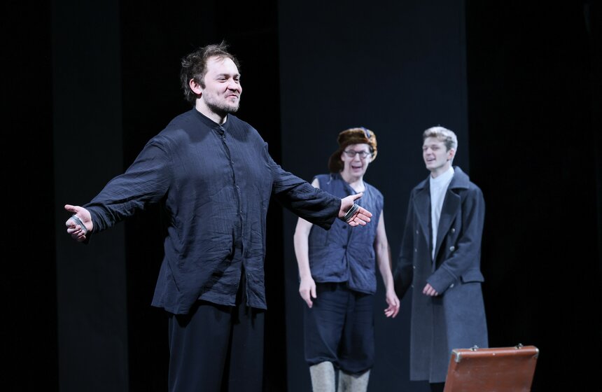 Премьера спектакля "Капитанская дочка" состоялась в Театре имени Пушкина в Москве 10 фото