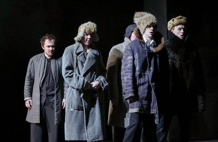 Премьера спектакля "Капитанская дочка" состоялась в Театре имени Пушкина в Москве 8 фото