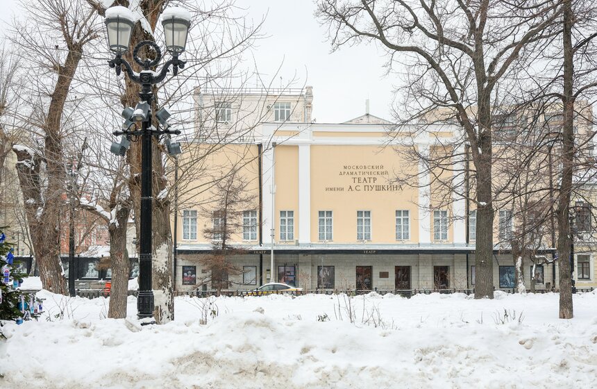 Премьера спектакля "Капитанская дочка" состоялась в Театре имени Пушкина в Москве 1 фото