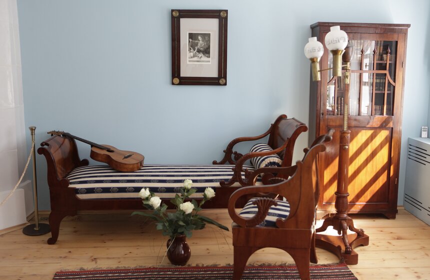 В центре Москвы открылся отреставрированный дом-музей Лермонтова 9 фото