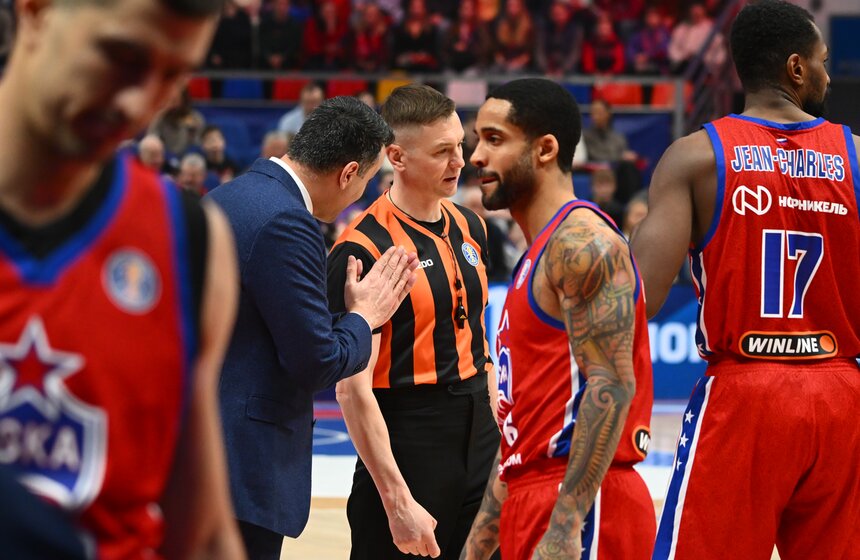 ЦСКА победил "Зенит" в матче по баскетболу Единой лиги ВТБ 21 фото