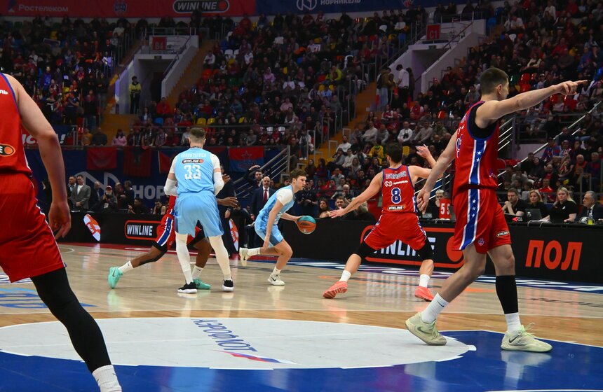 ЦСКА победил "Зенит" в матче по баскетболу Единой лиги ВТБ 4 фото